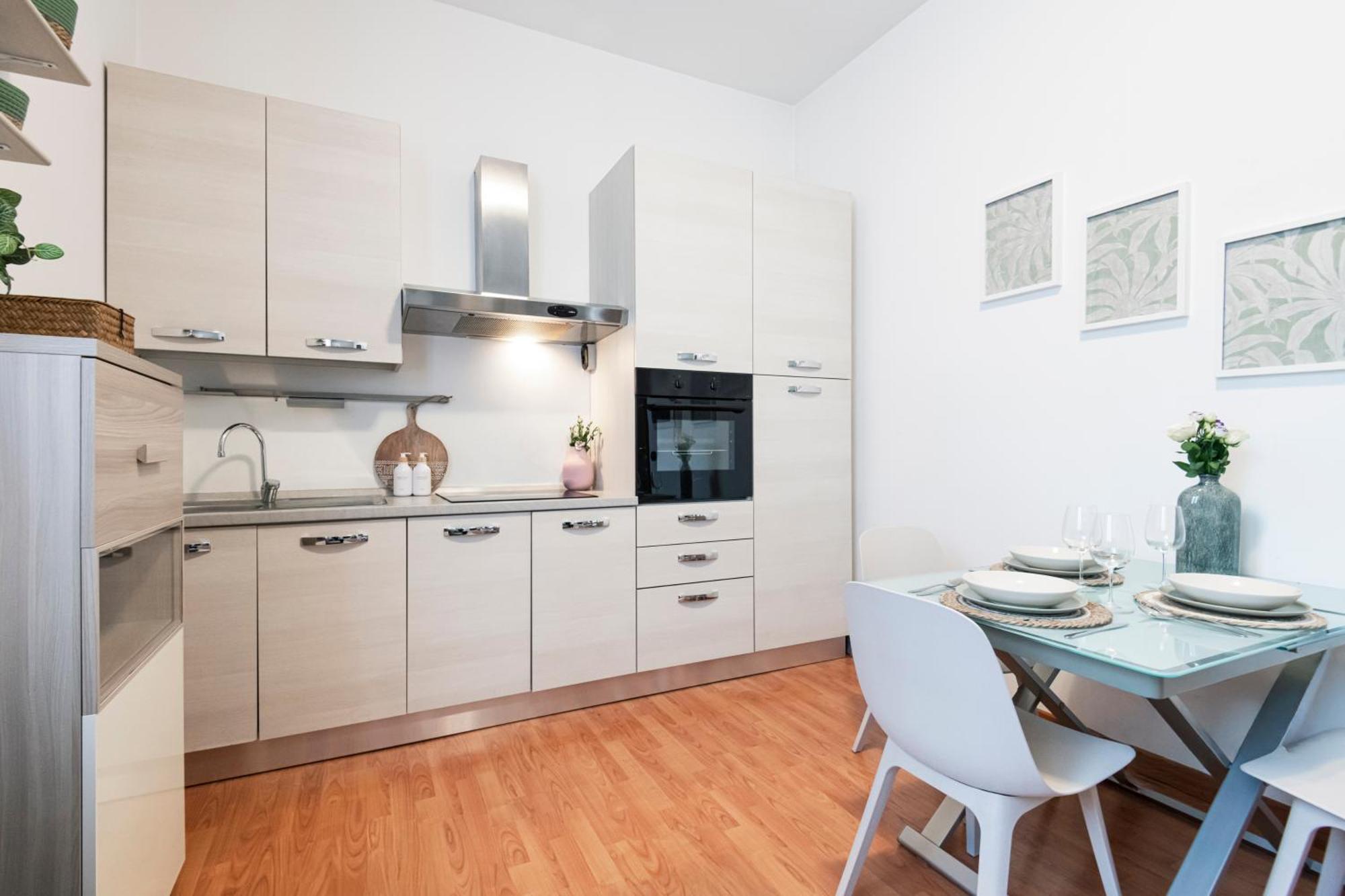 Cozy Apartament In Piazza 5 Giornate By Easylife Milão Exterior foto